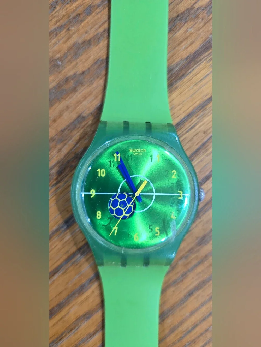 Swatch Entusiasmo SUOZ175 from 2014 FIFA World Cup Brazil New Gent, New Battery